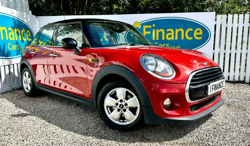 Mini Hatch 1.5 TD Cooper D (s/s), 2017, Manual, 5 Door Hatchback full