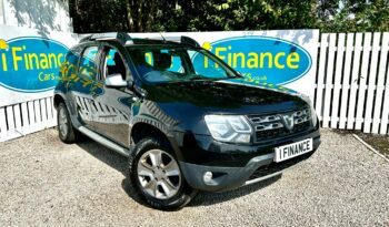 Dacia Duster 1.5 dCi Laureate (s/s), 2017, Automatic, 5 Door Hatchback full