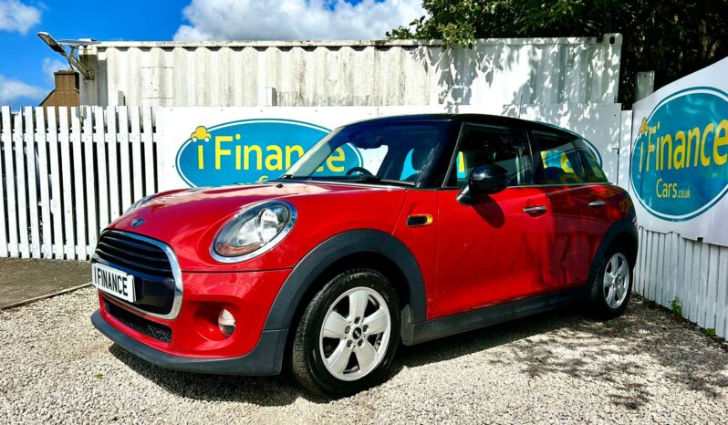 Mini Hatch 1.5 TD Cooper D (s/s), 2017, Manual, 5 Door Hatchback full