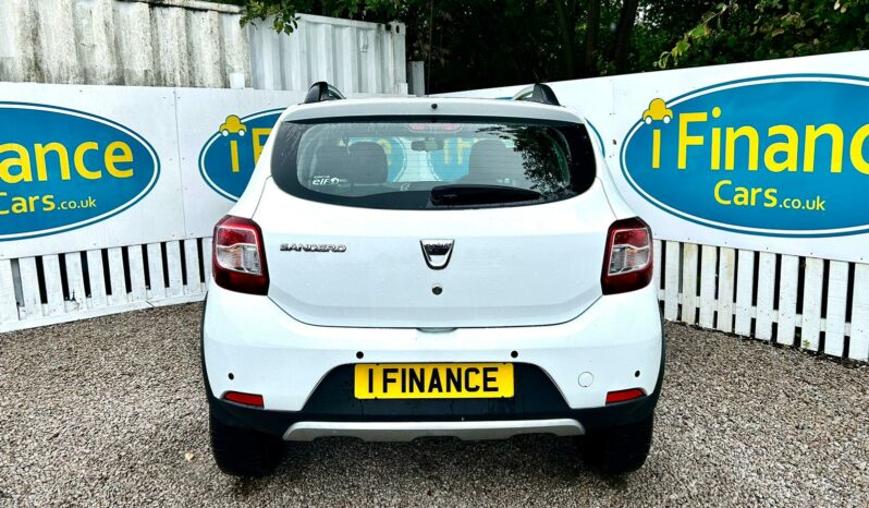 Dacia Sandero Stepway 1.5 dCi Laureate, 2016, Manual, 5 Door Hatchback full