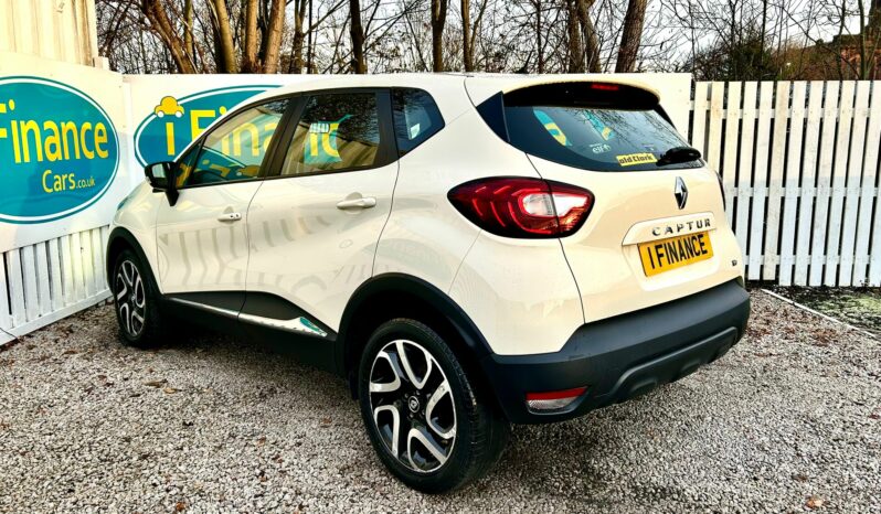 Renault Captur 0.9 TCe Dynamique Nav ENERGY (s/s), 2017, Manual, 5 Door Hatchback full