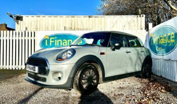 Mini Hatch 1.2 One (s/s), 2017, Manual, 5 Door Hatchback full