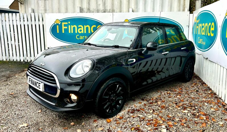 Mini Hatch 1.5 Cooper (s/s), 2015, Manual, 5 Door Hatchback full