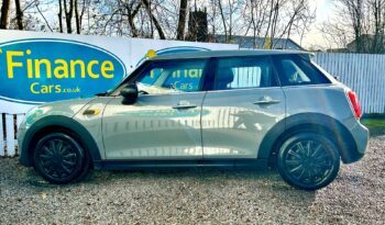 Mini Hatch 1.2 One (s/s), 2017, Manual, 5 Door Hatchback full