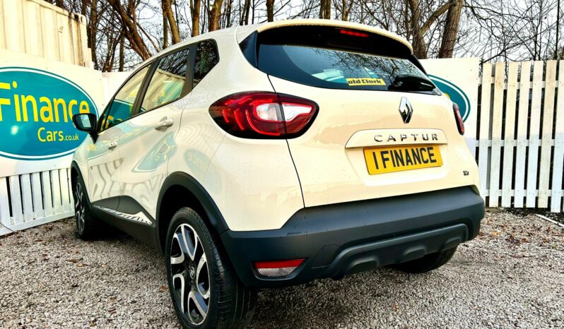 Renault Captur 0.9 TCe Dynamique Nav ENERGY (s/s), 2017, Manual, 5 Door Hatchback full