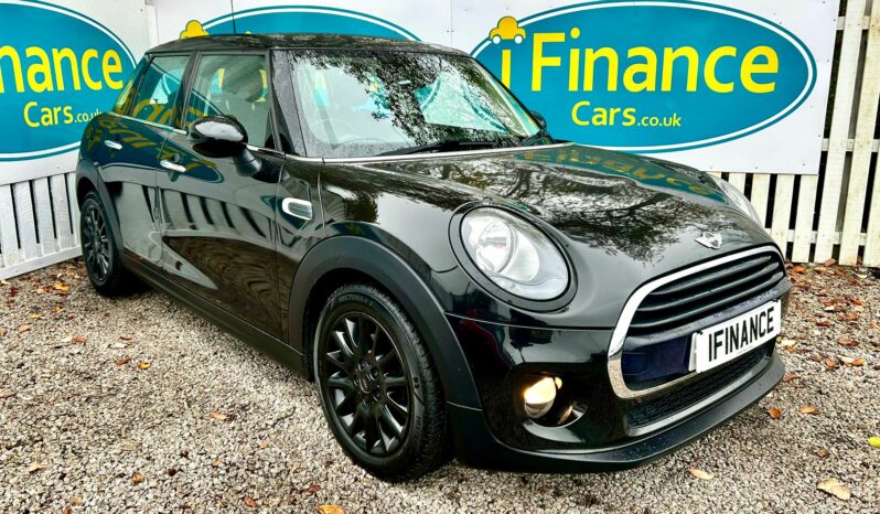 Mini Hatch 1.5 Cooper (s/s), 2015, Manual, 5 Door Hatchback full