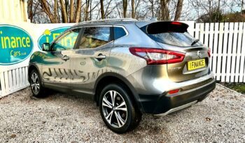 Nissan Qashqai 1.2 DIG-T N-Connecta, 2017, Manual, 5 Door Hatchback full