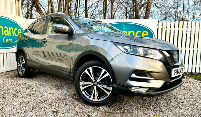 Nissan Qashqai 1.2 DIG-T N-Connecta, 2017, Manual, 5 Door Hatchback full