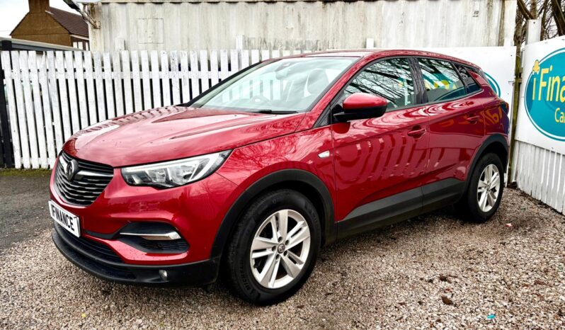 Vauxhall Grandland X 1.2 SE (s/s), 2018, Manual, 5 Door Hatchback full