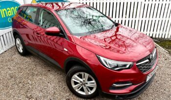 Vauxhall Grandland X 1.2 SE (s/s), 2018, Manual, 5 Door Hatchback full